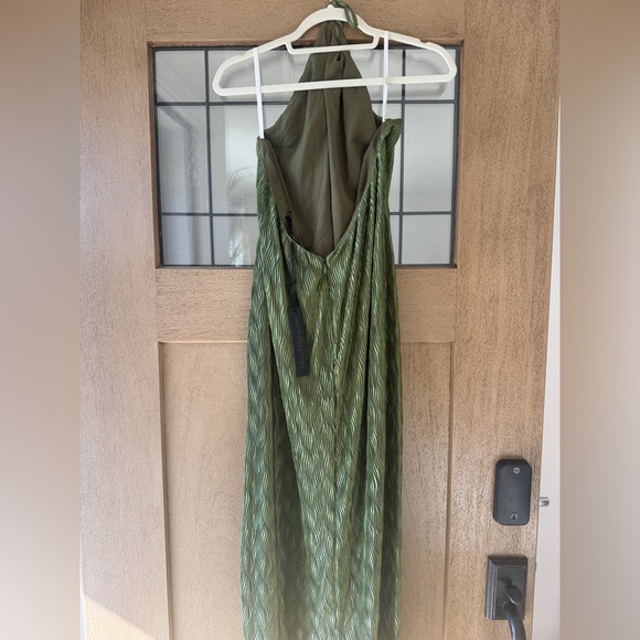 NWT House of Harlow Frederick Green Halter Dress - Picture 5 of 6
